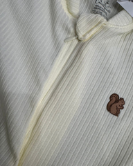 Macacão canelado confy